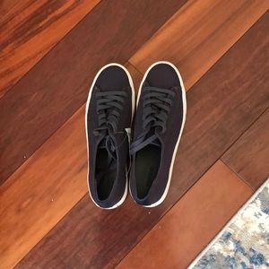 Vince lace up sneakers